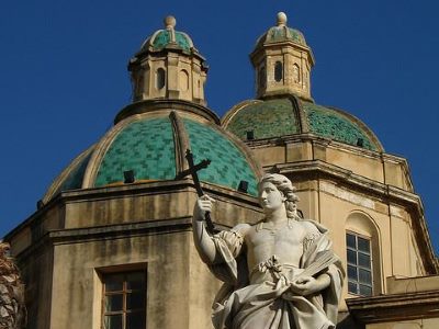 Statua di San Vito in Piazza Plebiscito a Mazara del Vallo