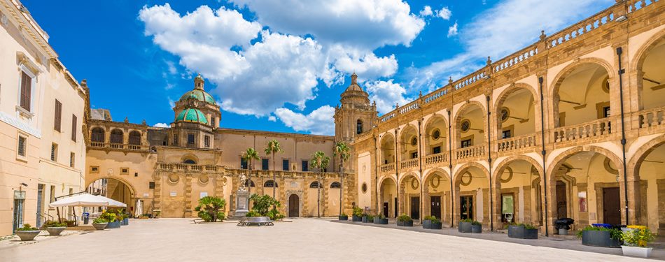 Mazara del Vallo Piazza Plebiscito e Cattedrale